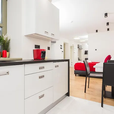 Inpoint Old Town Apartment *
