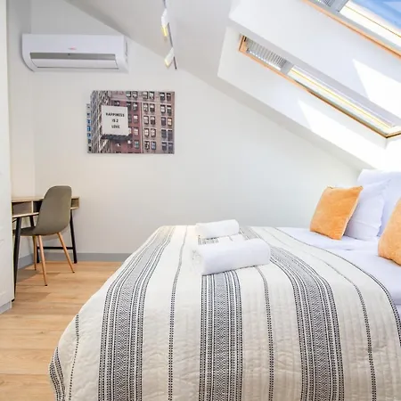 Inpoint Old Town Comfort Self Check-in *