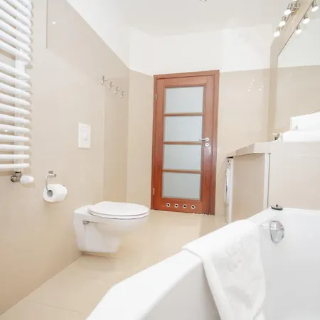 Apartmán Inpoint Old Town Comfort Self Check-in *