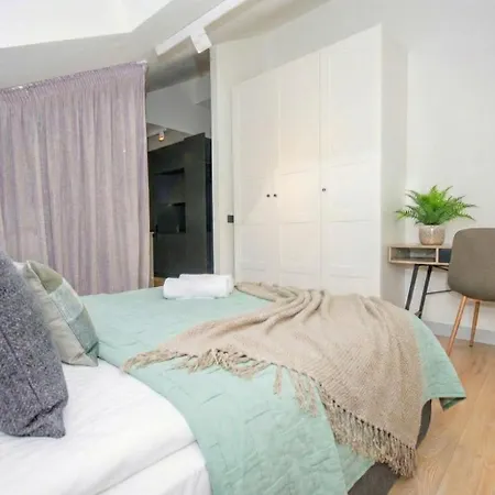 Inpoint Old Town Comfort Self Check-in Apartamento Cracovia