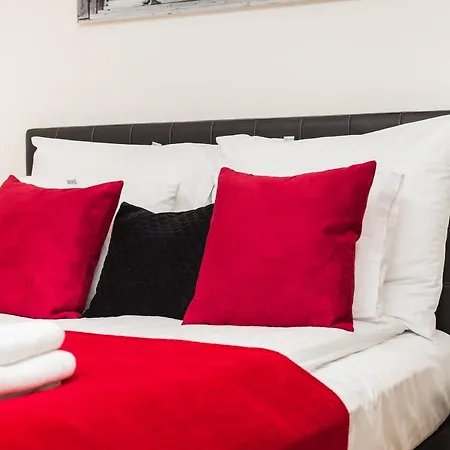 Apartman Inpoint Old Town Comfort Self Check-in *