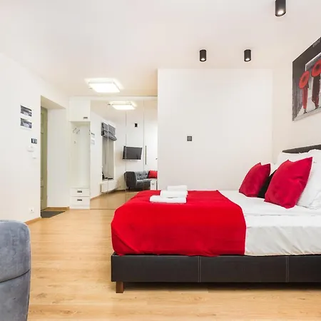 Apartman Inpoint Old Town Comfort Self Check-in *